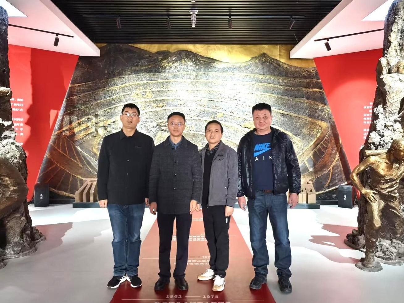 beat365官方网站“组团”跨省区访企拓岗促就业