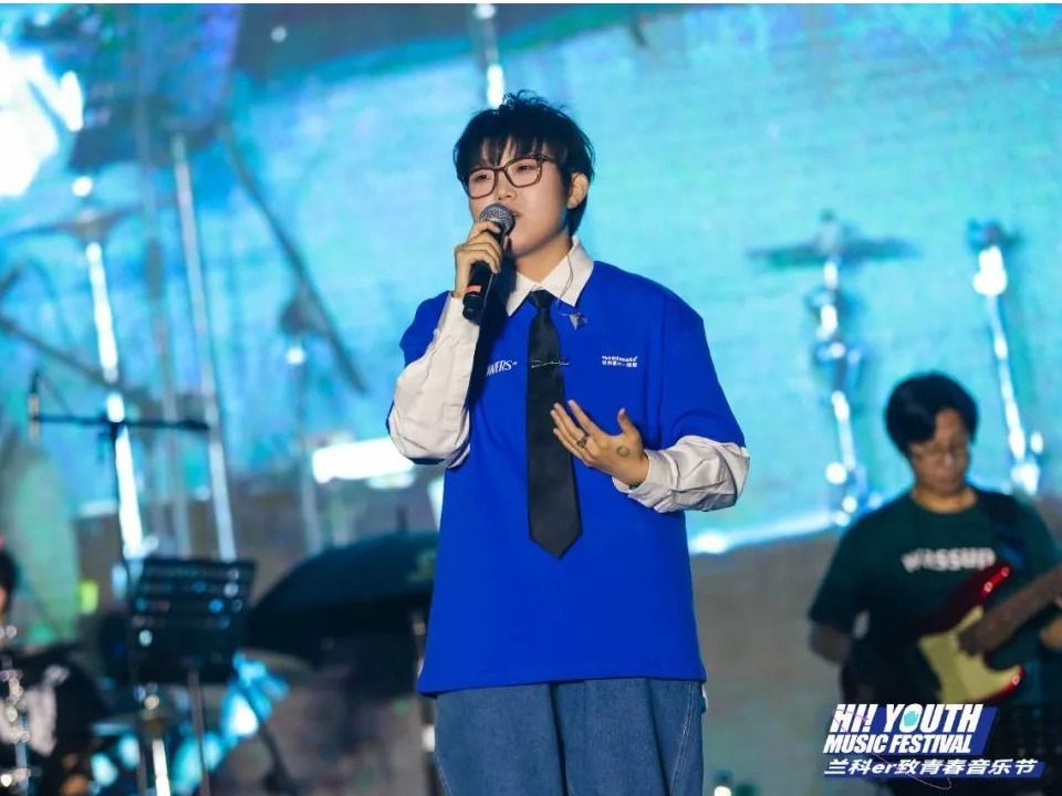 万人狂嗨！王靖雯领衔beat365官方网站音乐节献礼毕业季！