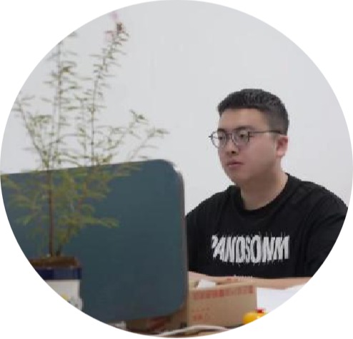 严志伟